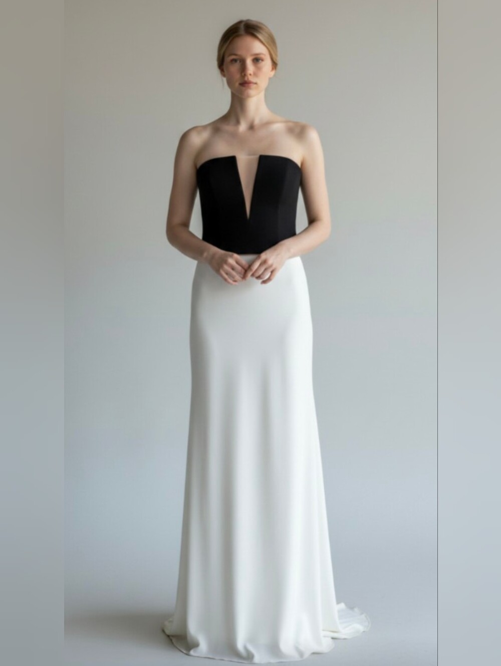 NWT@$338! BCBGMAXAZRIA! ELEGANT BLACK, CREAM STRAPLESS, DRAPEY MAXI DRESS! SZ 2